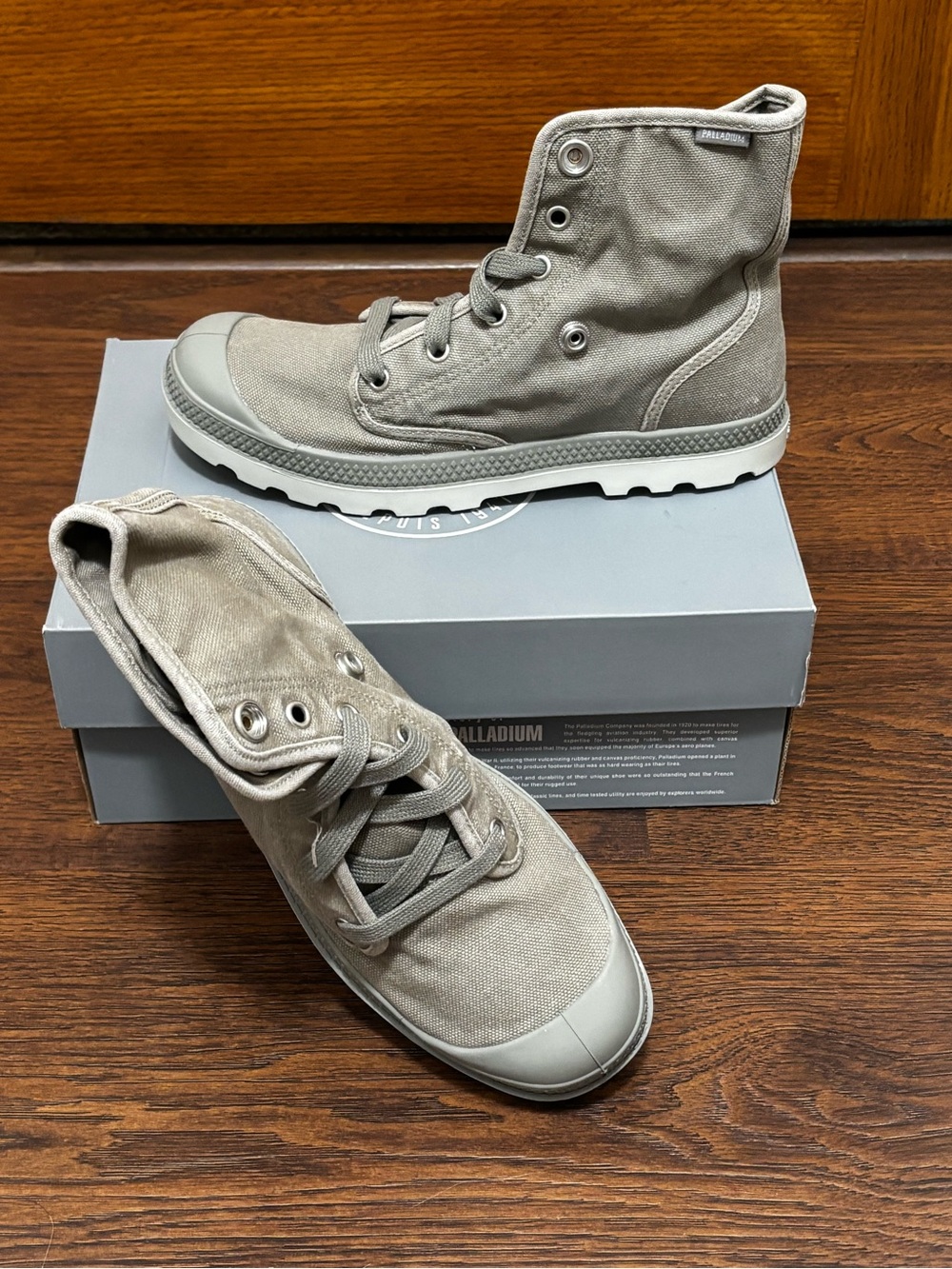 Palladium Baggy Low LP Women's Boots US 8 NIB